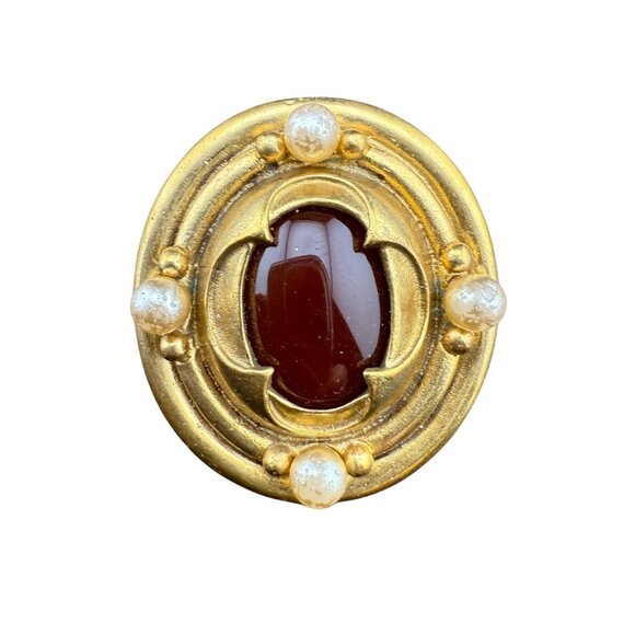 Vintage MMA Gold-Tone Brooch With Carnelian & Simulated Pearls Oval Design - Picture 1 of 4
